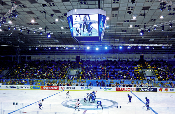 MEDIA CUBE AT THE KYIV PALACE OF SPORTS, UKRAINE